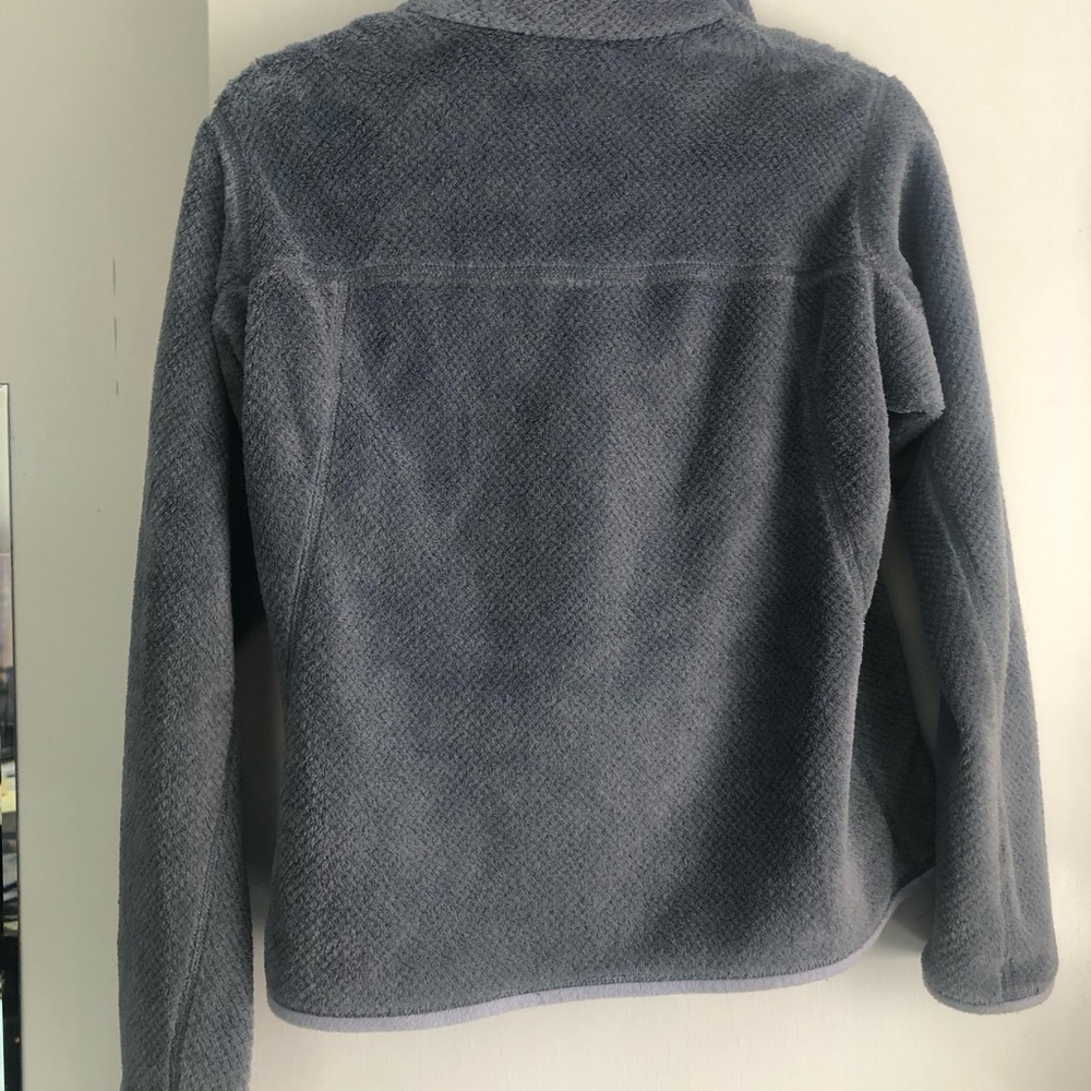 Patagonia Women’s quarter snap fleece pullover - Picture 3 of 3